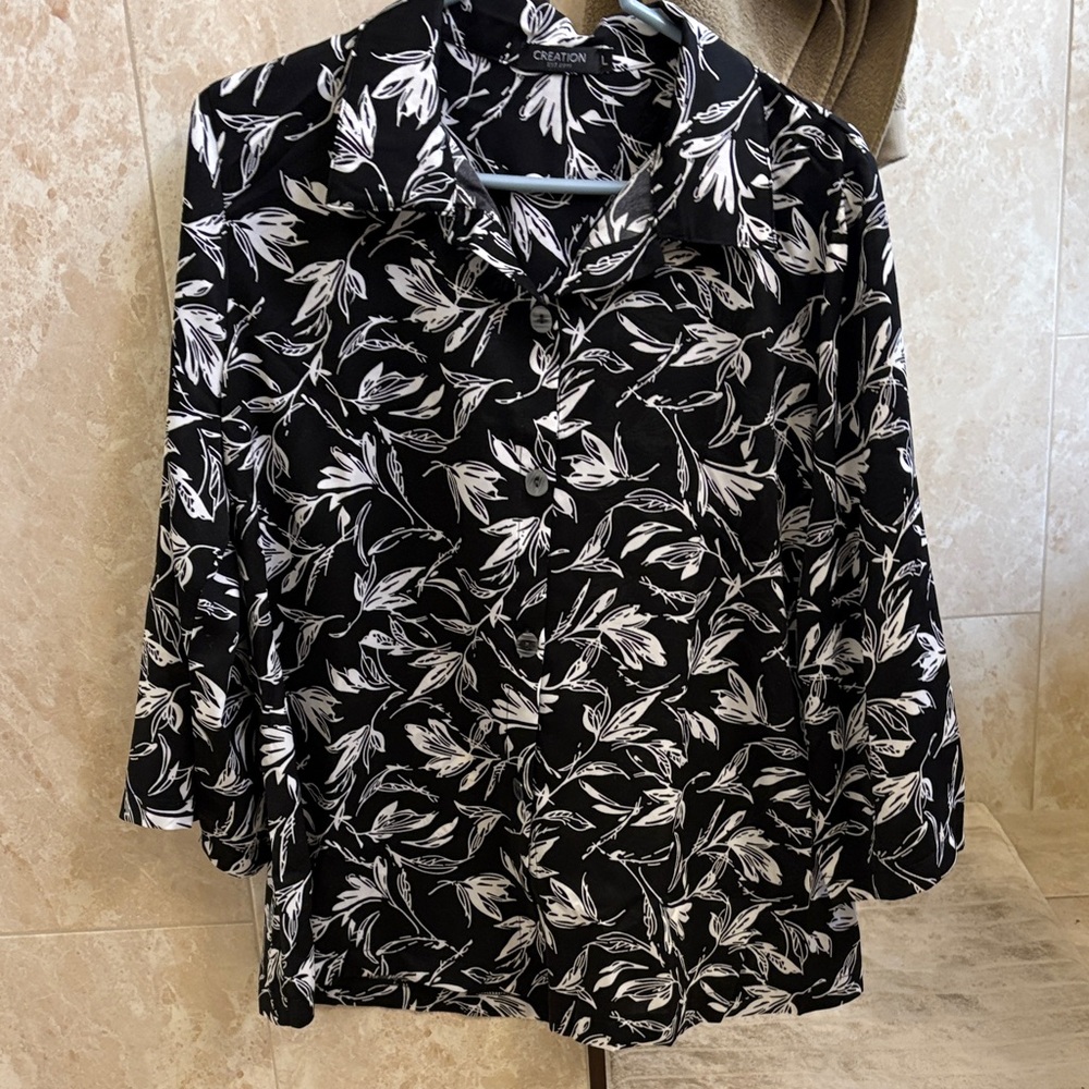 Cato Black and White Leaf Print Button Down Shirt